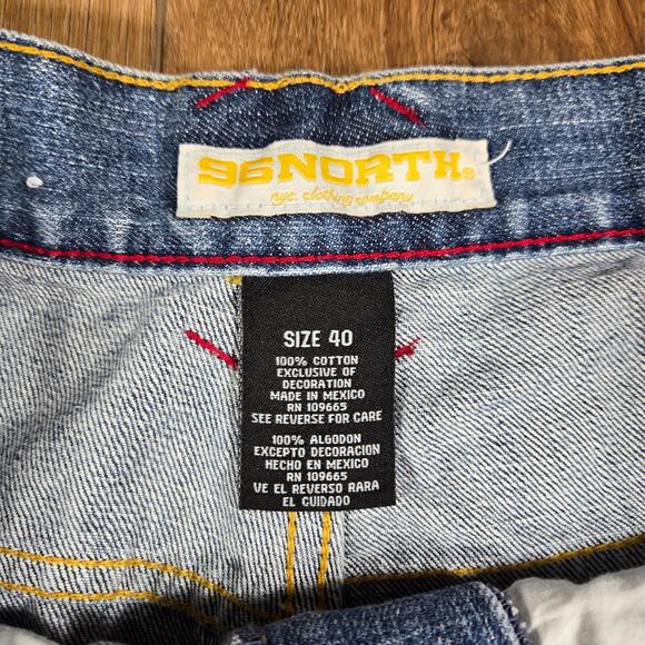 96 NORTH Men’s 40 Denim Shorts Distressed Embroidered Wide Leg Baggy Y2K Style - Picture 3 of 11